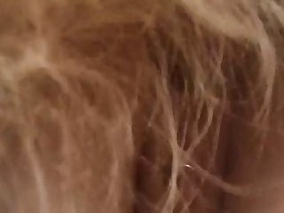 La Pute Amoureuse Des Animaux Fut Conduite Vers Un Arbre À Quelques Mètres De Moi