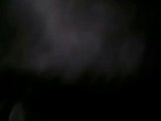 Eh Bien Viens Et Nous Verrons Si Nous Pouvons T'aider A Dit Un Homme