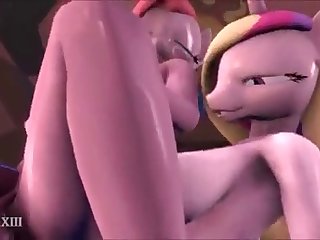 لا يمكنه أن ي فع عينيه عنها