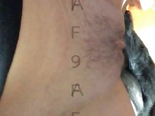 وضعت يدها وداعبت أنفه وف كته وتهمست